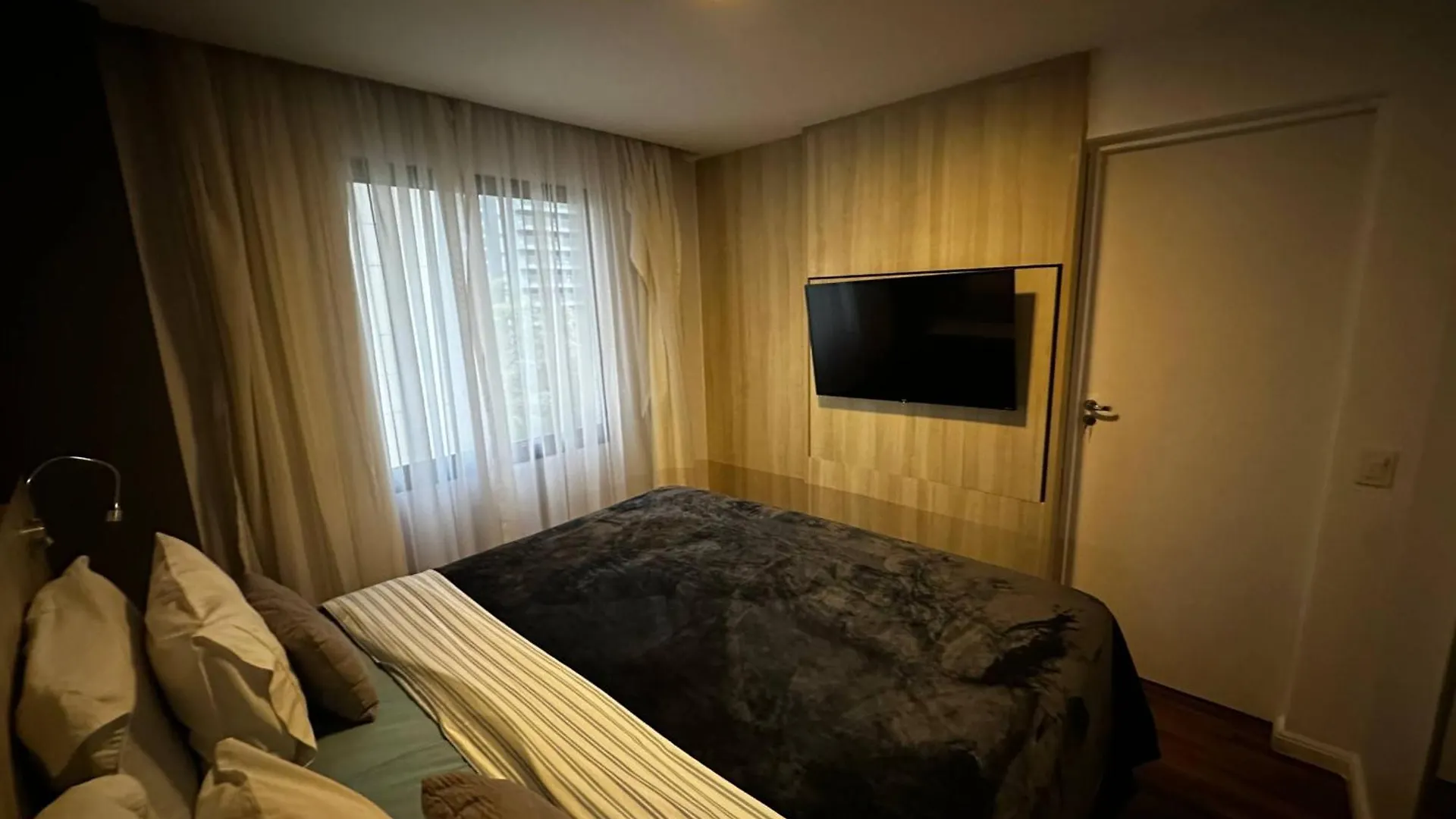 Flat - Apto C Quarto Sala E Cozinha - Timesquare Sao Paulo 0*,  Brazil